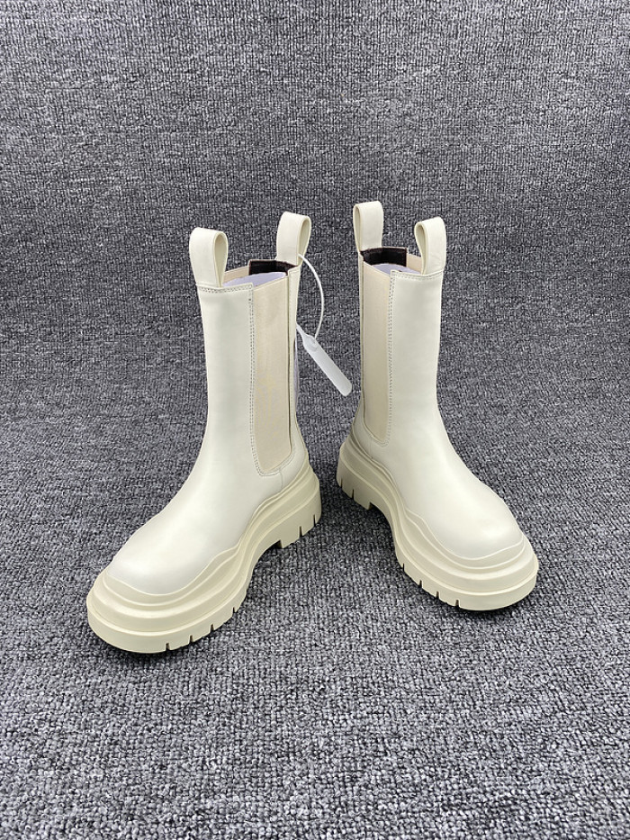 BOTTEGA VENETA SNEAKER
