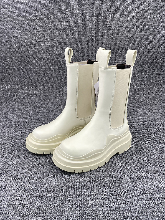 BOTTEGA VENETA SNEAKER