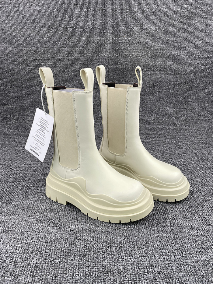 BOTTEGA VENETA SNEAKER