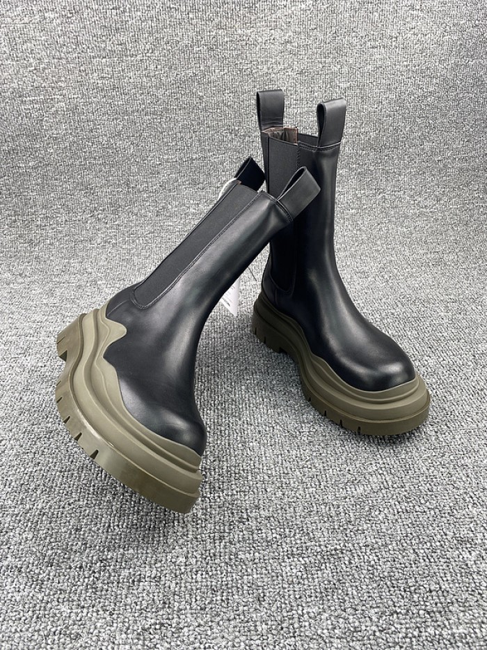 BOTTEGA VENETA SNEAKER