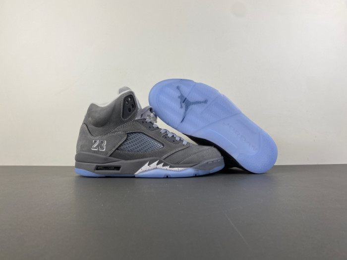 Air Jordan 5 “Wolf Grey” DD0587-002