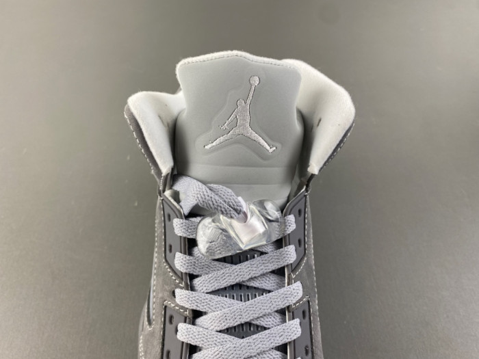 Air Jordan 5 “Wolf Grey” DD0587-002
