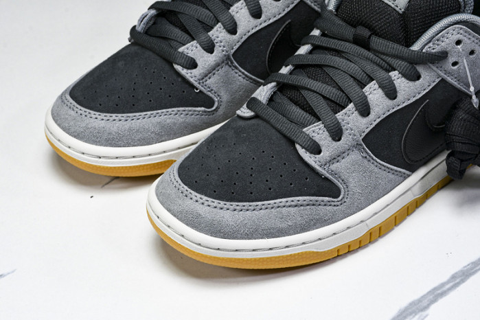 Nike SB Dunk Low HF3063-001