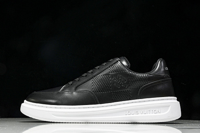 L&V SNEAKERS