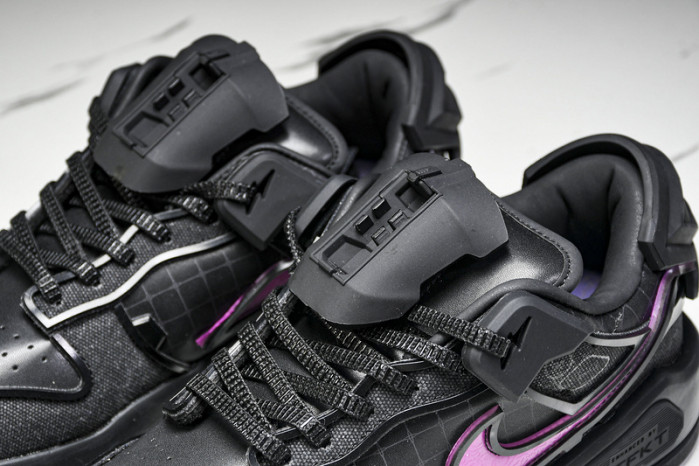 RTFKT x Nike Dunk Genesis 