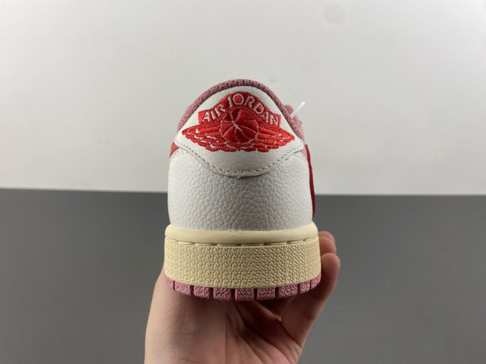 Travis Scott x Air Jordan 1 Low OG DM7866-100