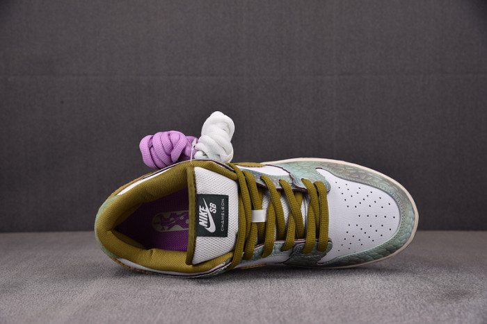 Alexis Sablone x Dunk Low SB 