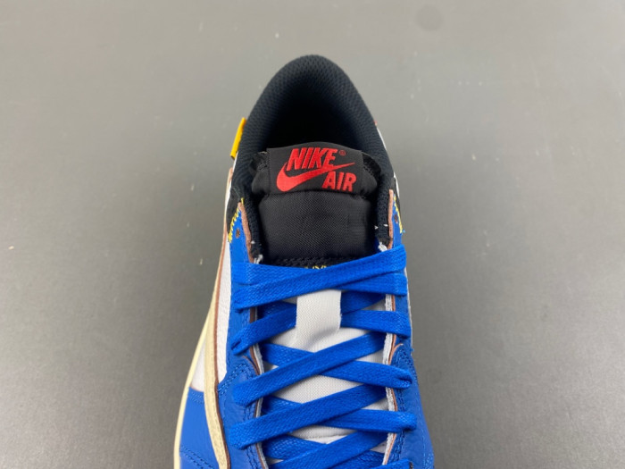 Travis Scott x Air Jordan 1 Low DM7866-111