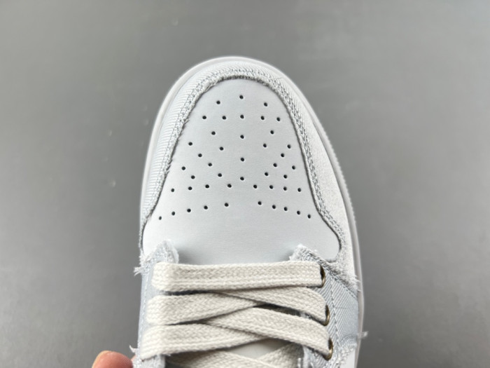 Air Jordan 1 IH3469-077