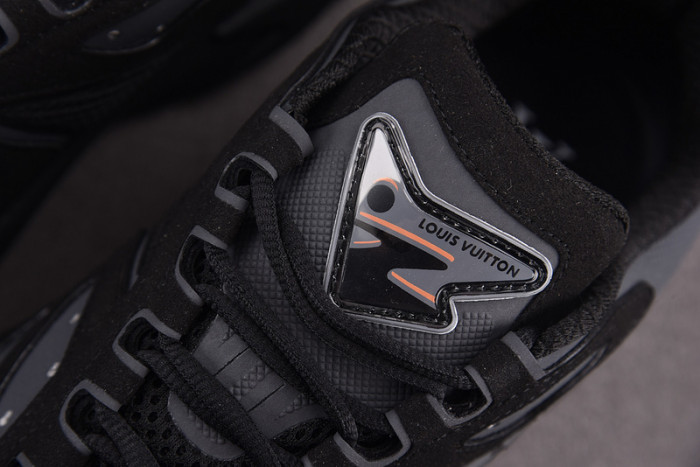 L&V SNEAKERS