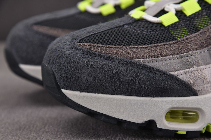 NK Air Max 95 OG Reverse Gradient Neon HM4738-001