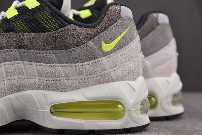 NK Air Max 95 OG Reverse Gradient Neon HM4738-001