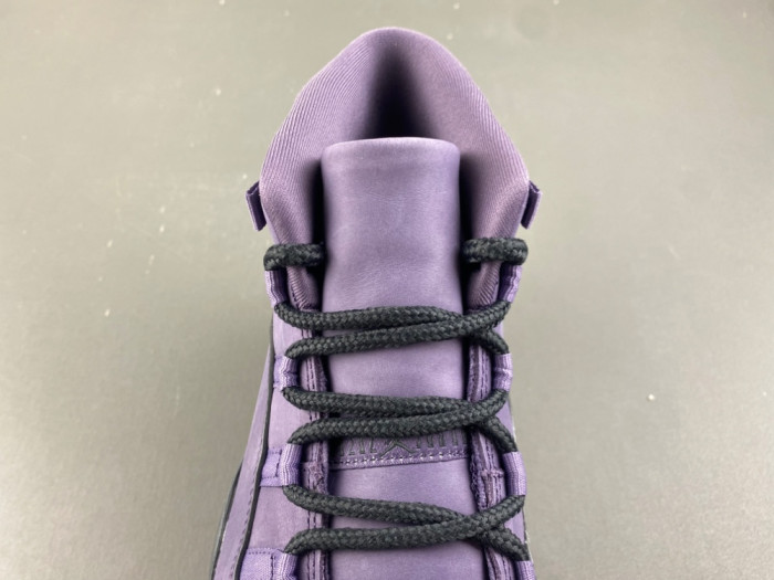 Air Jordan 11 “Las Vegas” IO8961-553