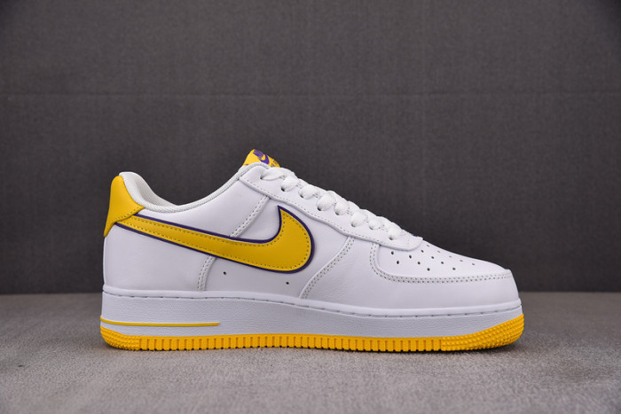 NK Air Force 1 x Kobe Retro QS FZ1151-100